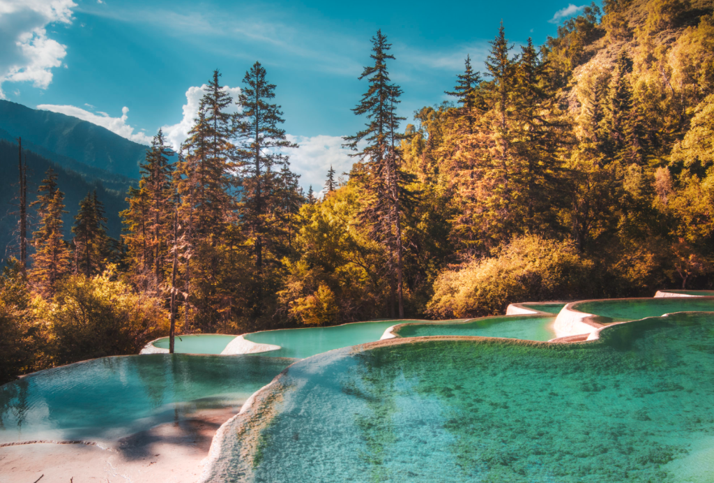 Private Tour (3-Day Trip)Jiuzhaigou + Huanglong 黄龙1 1024x692