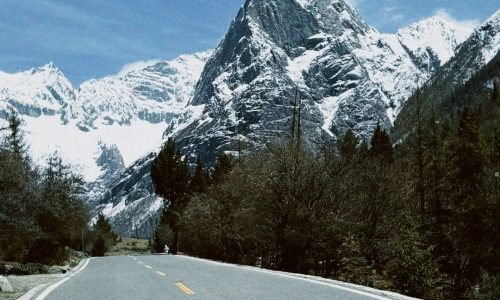 去四姑娘山就这么拍！🏔️ 3个机位直接封神 2 余廿木 来自小红书网页版